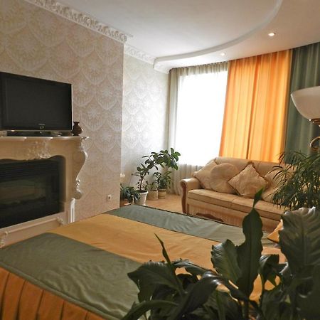 Ap-Rent Osokorky Apartments Kiev Dış mekan fotoğraf